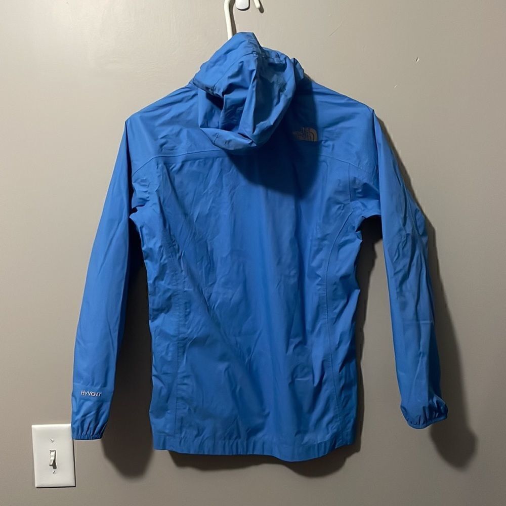 North Face jacket   - Picture 3 of 10